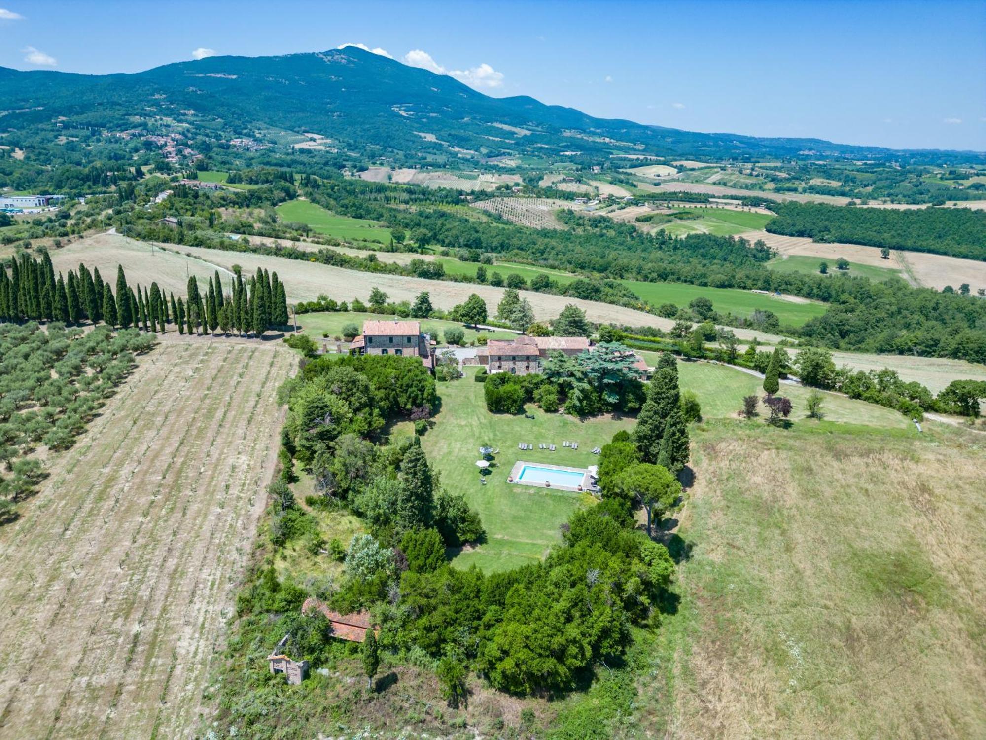 Agriturismo Spazzavento Palazzone ภายนอก รูปภาพ
