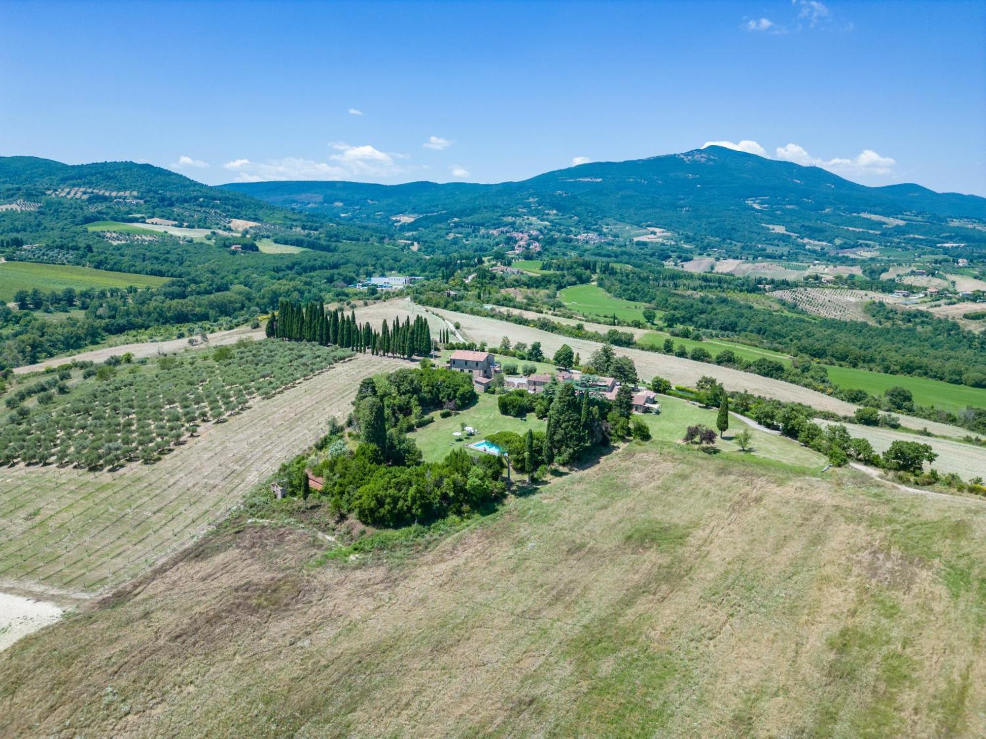 Agriturismo Spazzavento Palazzone ภายนอก รูปภาพ