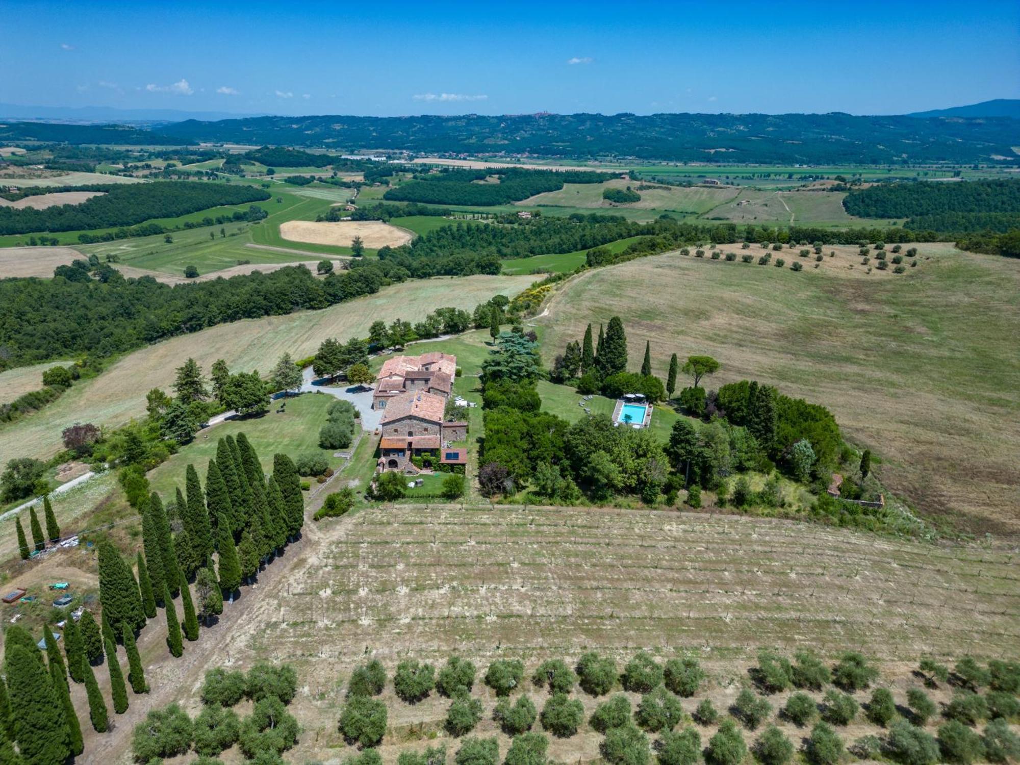 Agriturismo Spazzavento Palazzone ภายนอก รูปภาพ