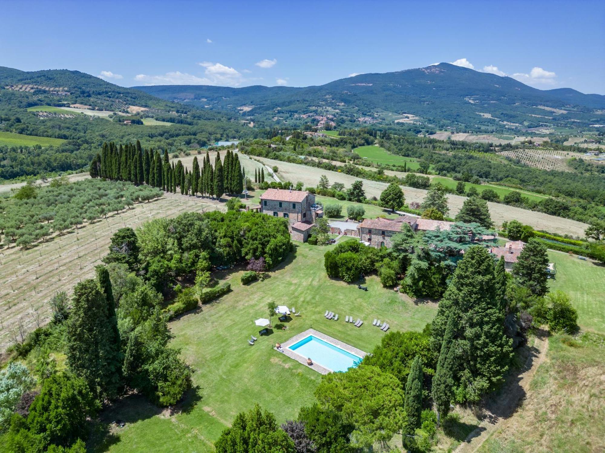 Agriturismo Spazzavento Palazzone ภายนอก รูปภาพ