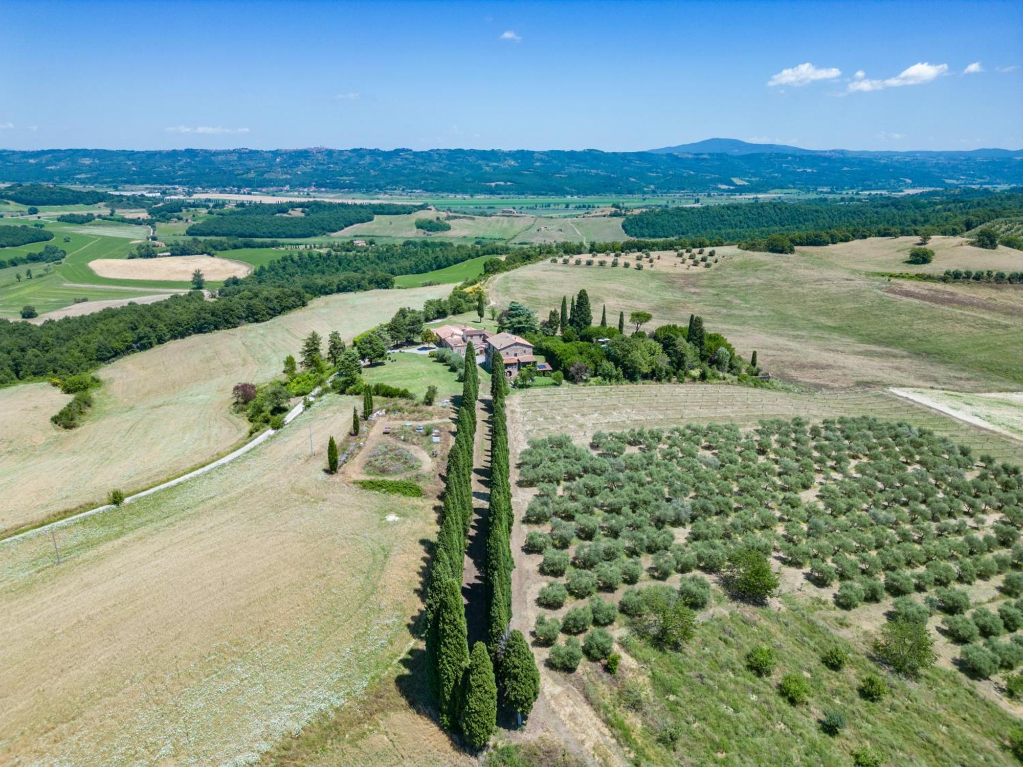 Agriturismo Spazzavento Palazzone ภายนอก รูปภาพ